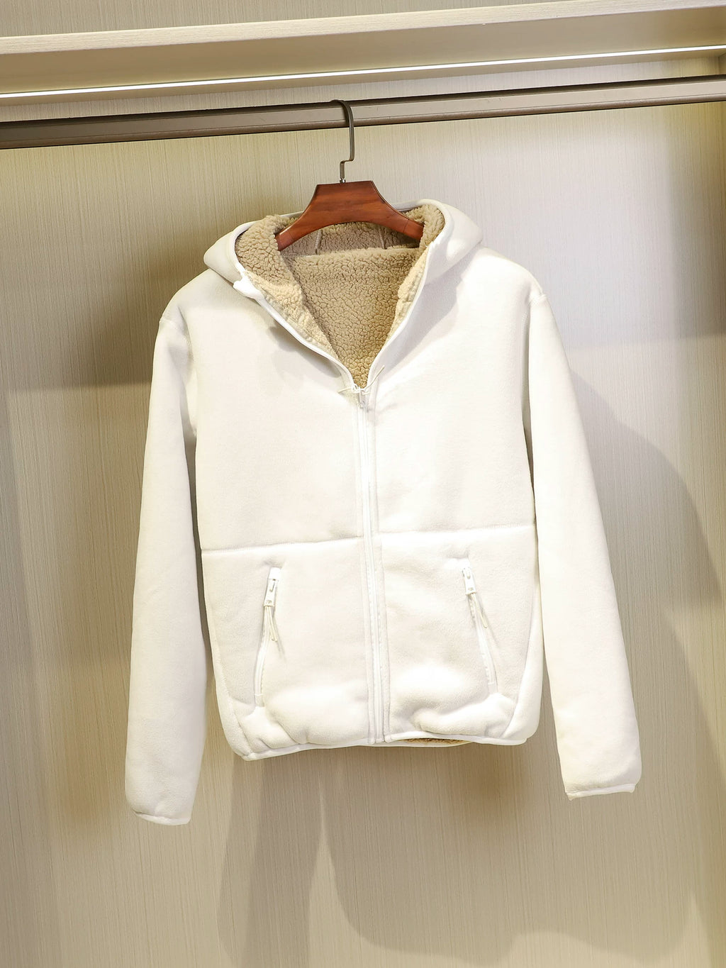 Product Image Alt Text