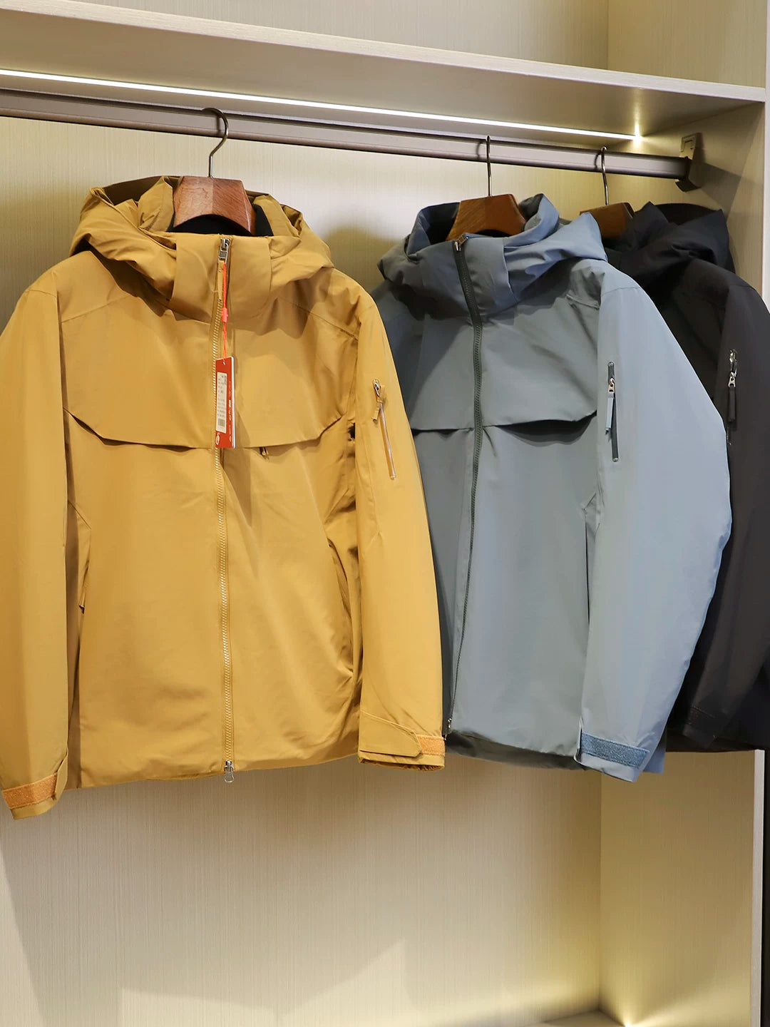 Product Image Alt Text