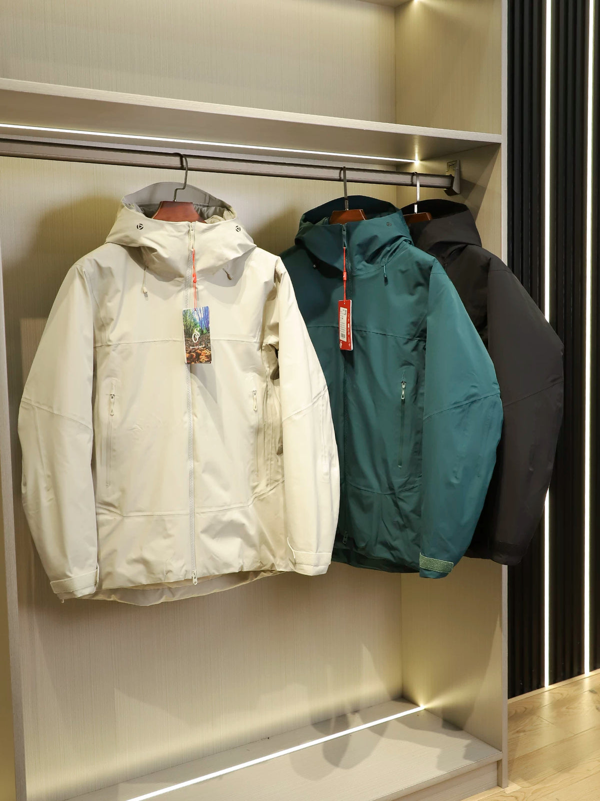 Product Image Alt Text