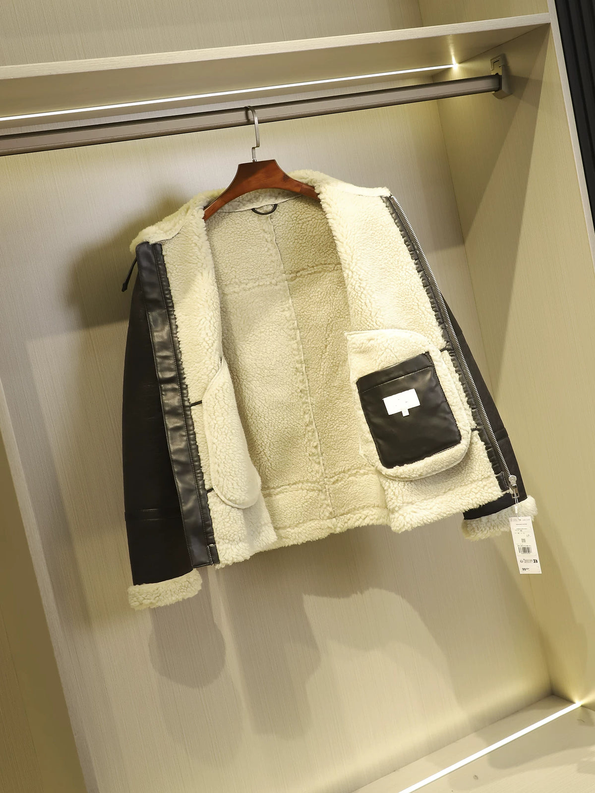 Product Image Alt Text