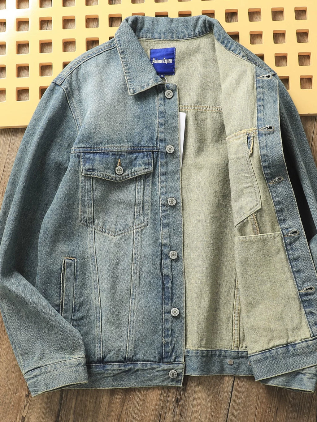 Product Image Alt Text