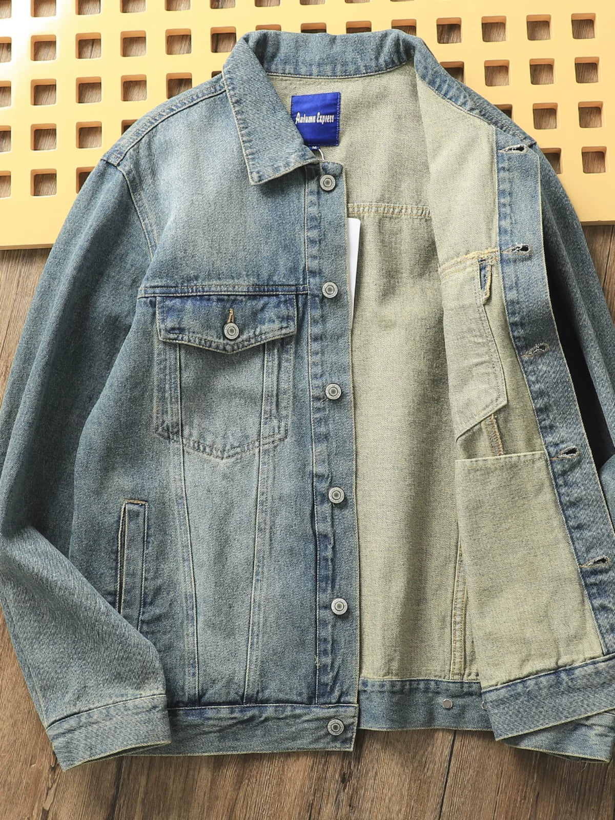 Product Image Alt Text