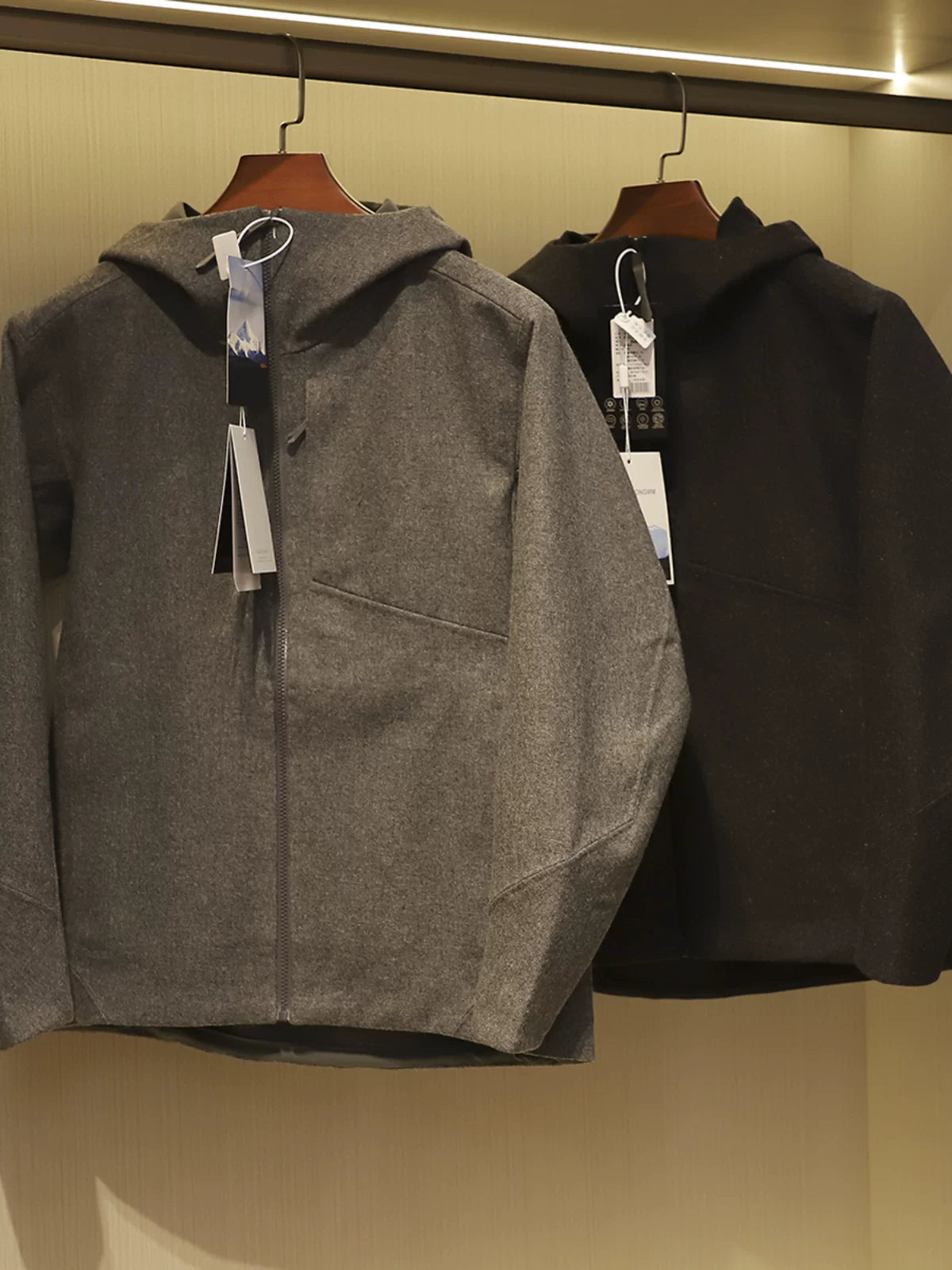 Product Image Alt Text