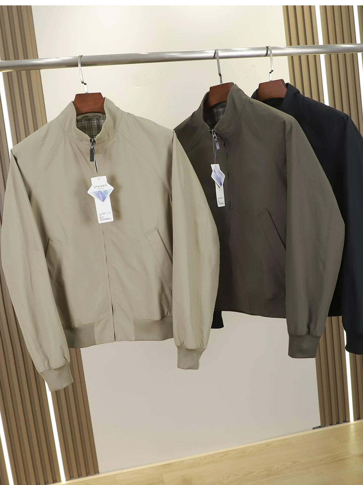 Product Image Alt Text