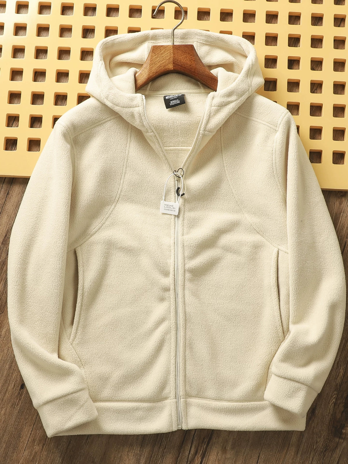 Product Image Alt Text