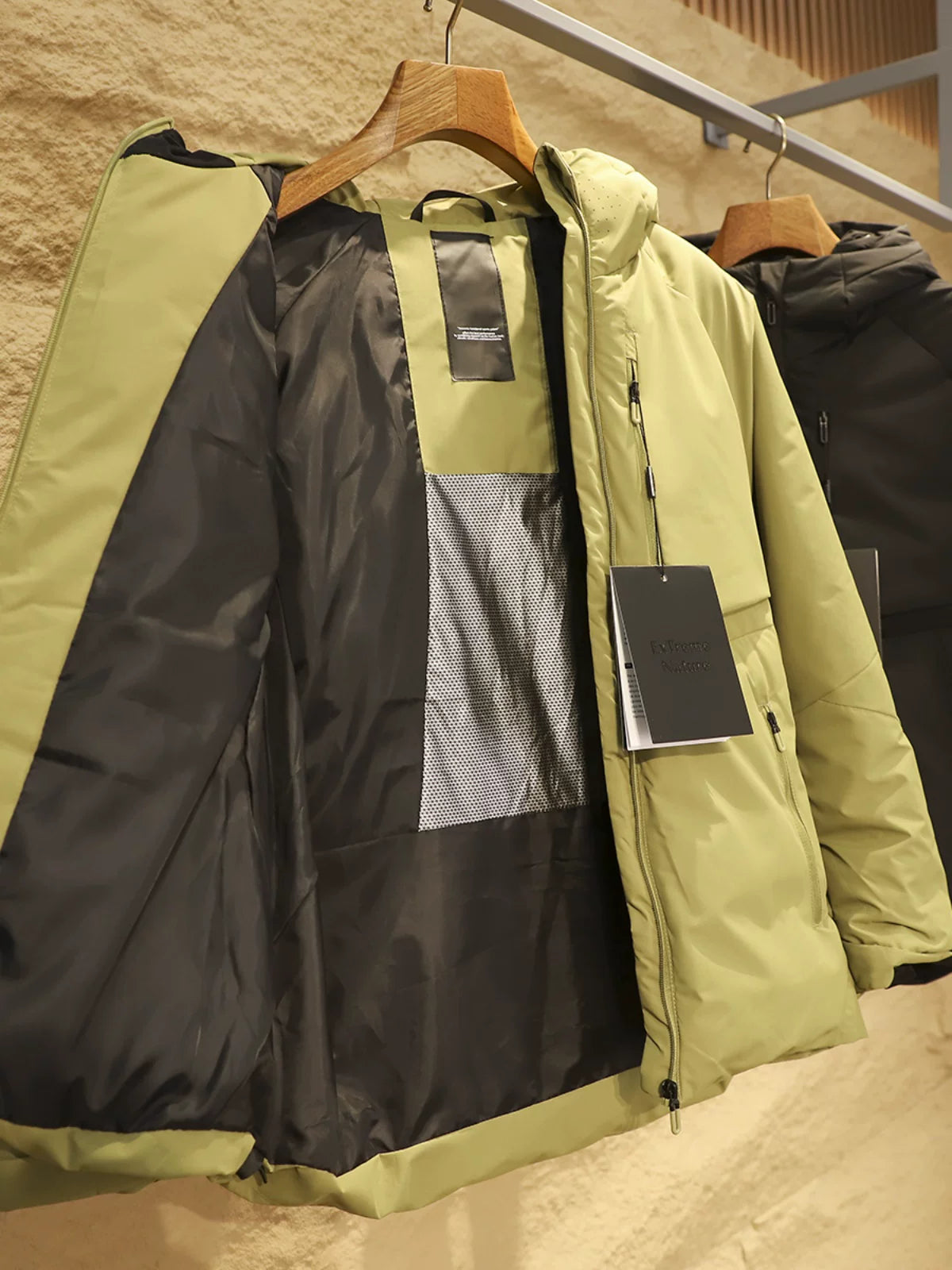 Product Image Alt Text