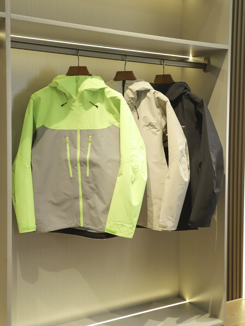 Product Image Alt Text