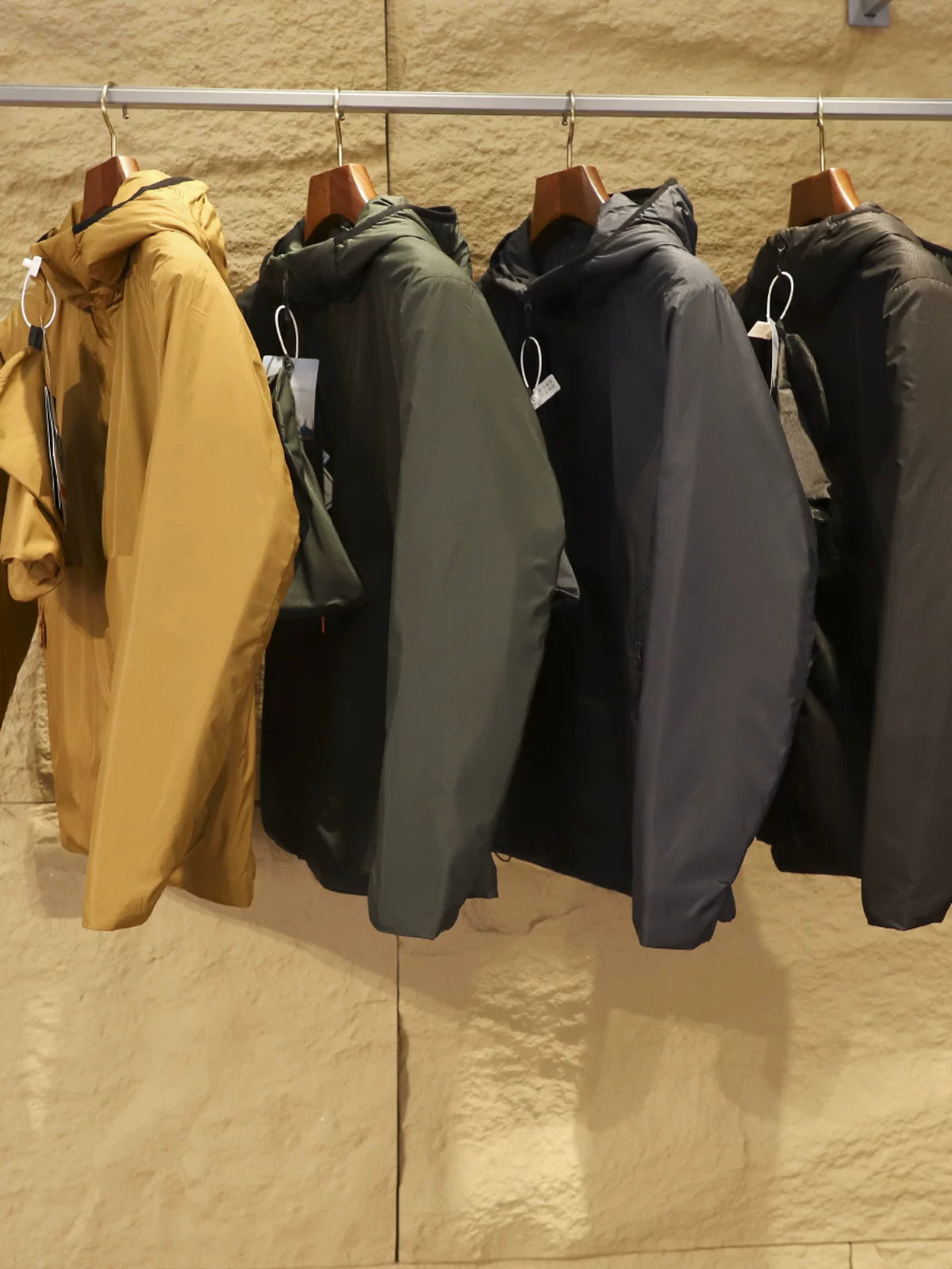Product Image Alt Text