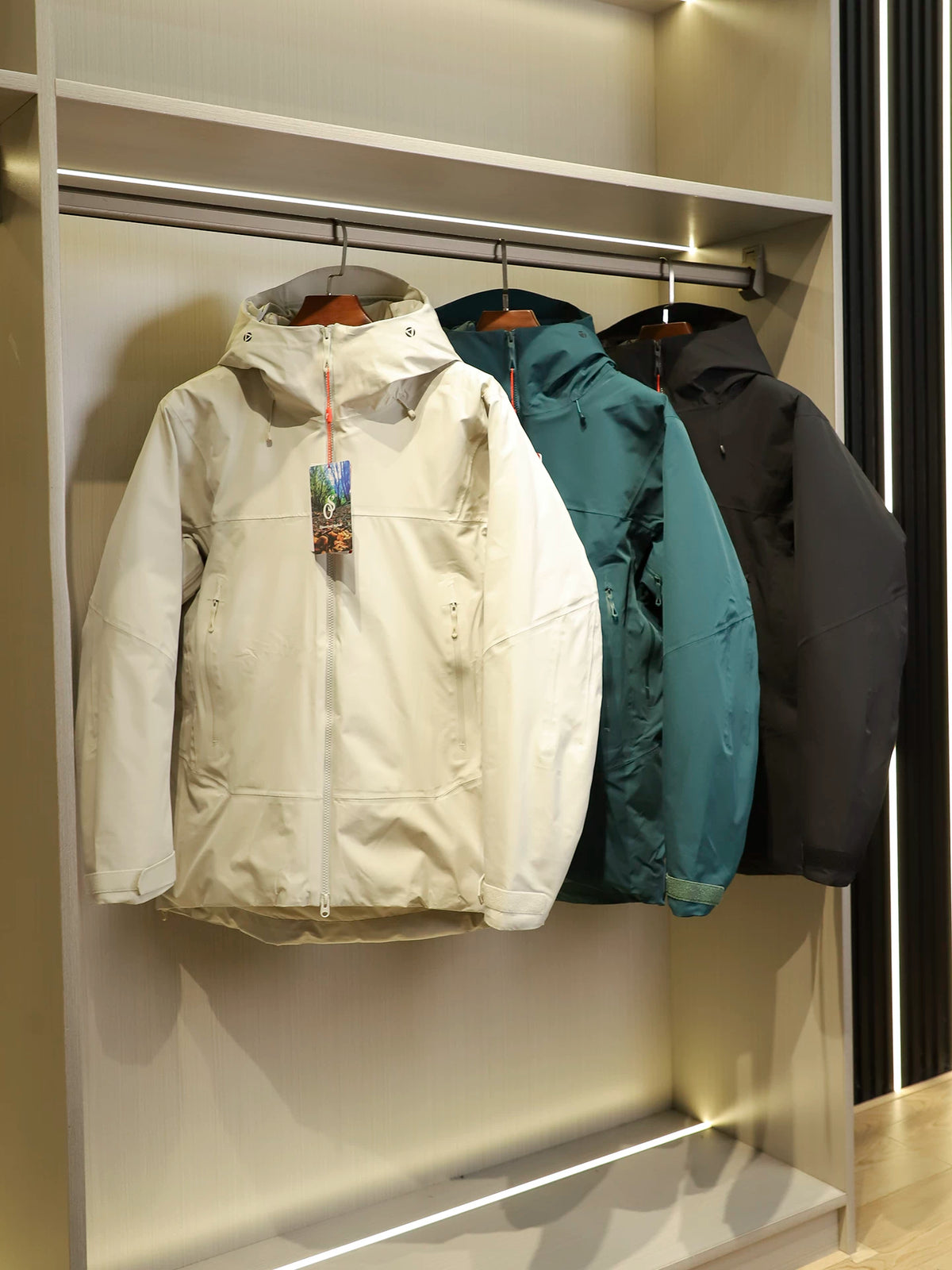 Product Image Alt Text
