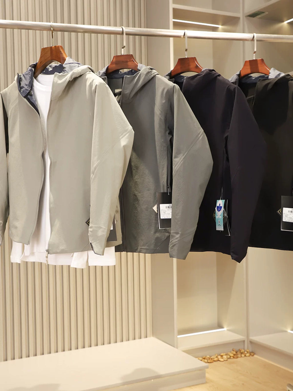 Product Image Alt Text