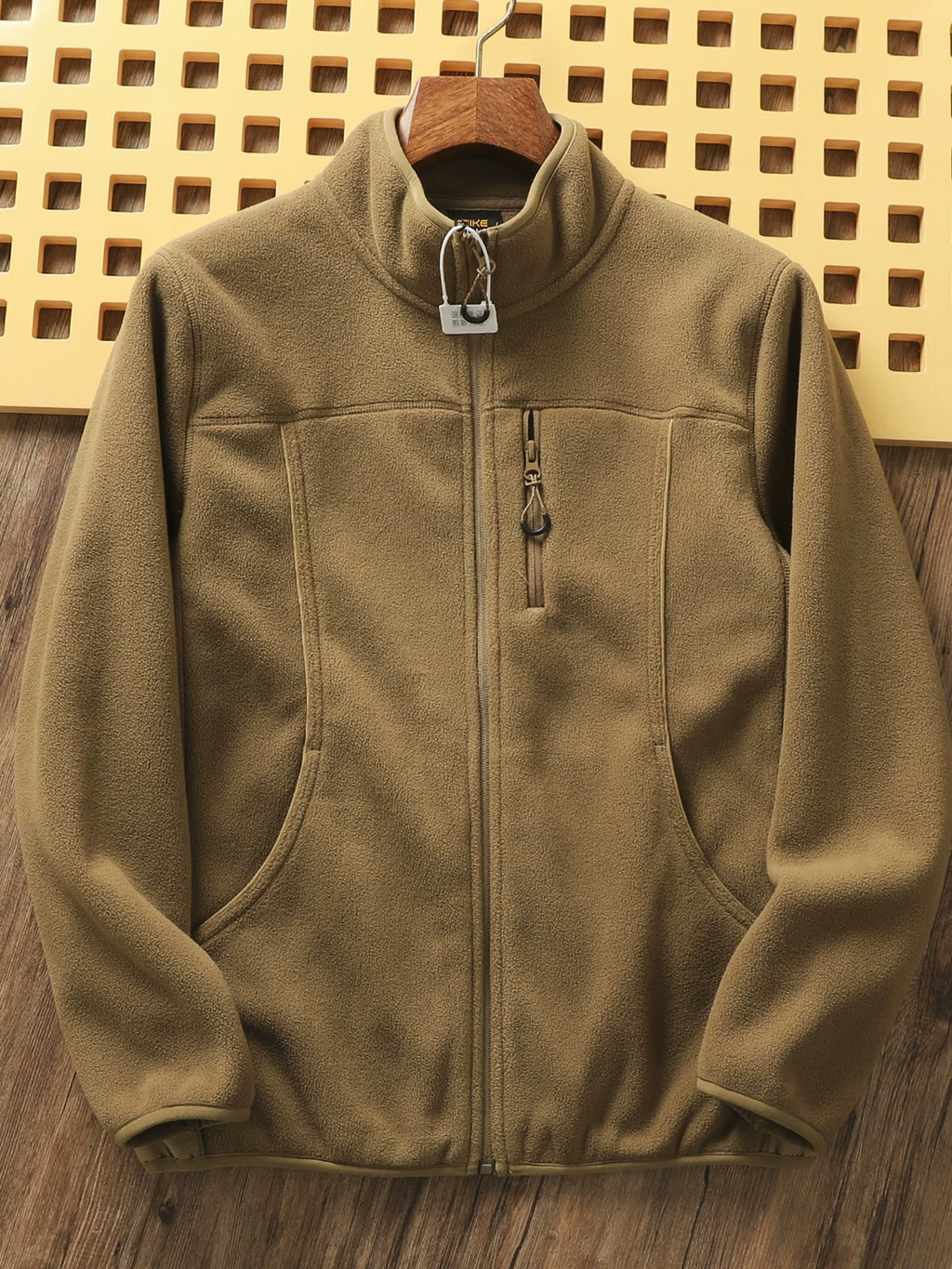 Product Image Alt Text