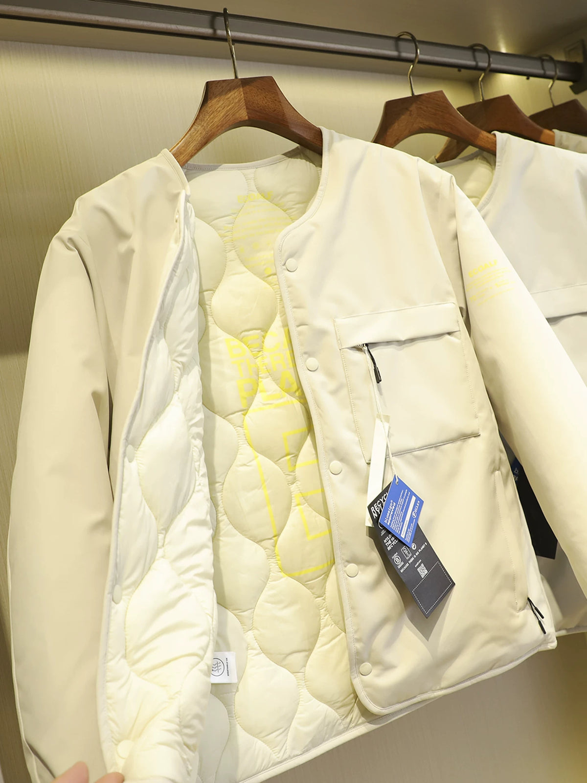 Product Image Alt Text