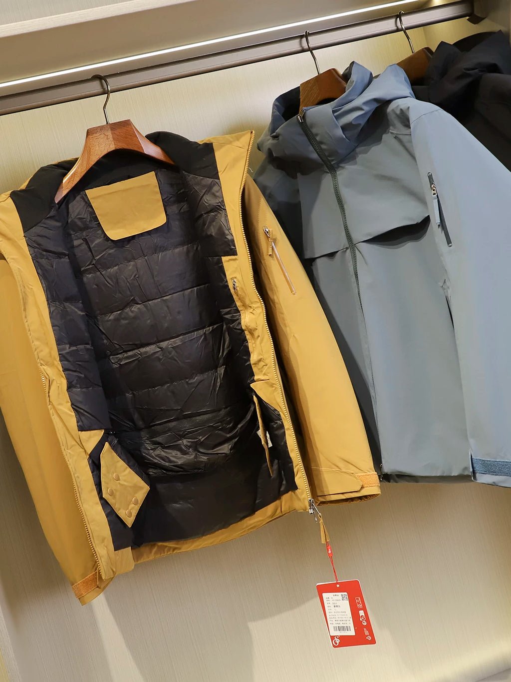 Product Image Alt Text