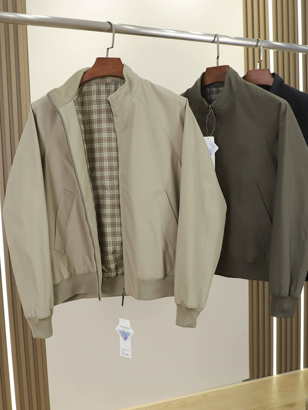 Product Image Alt Text