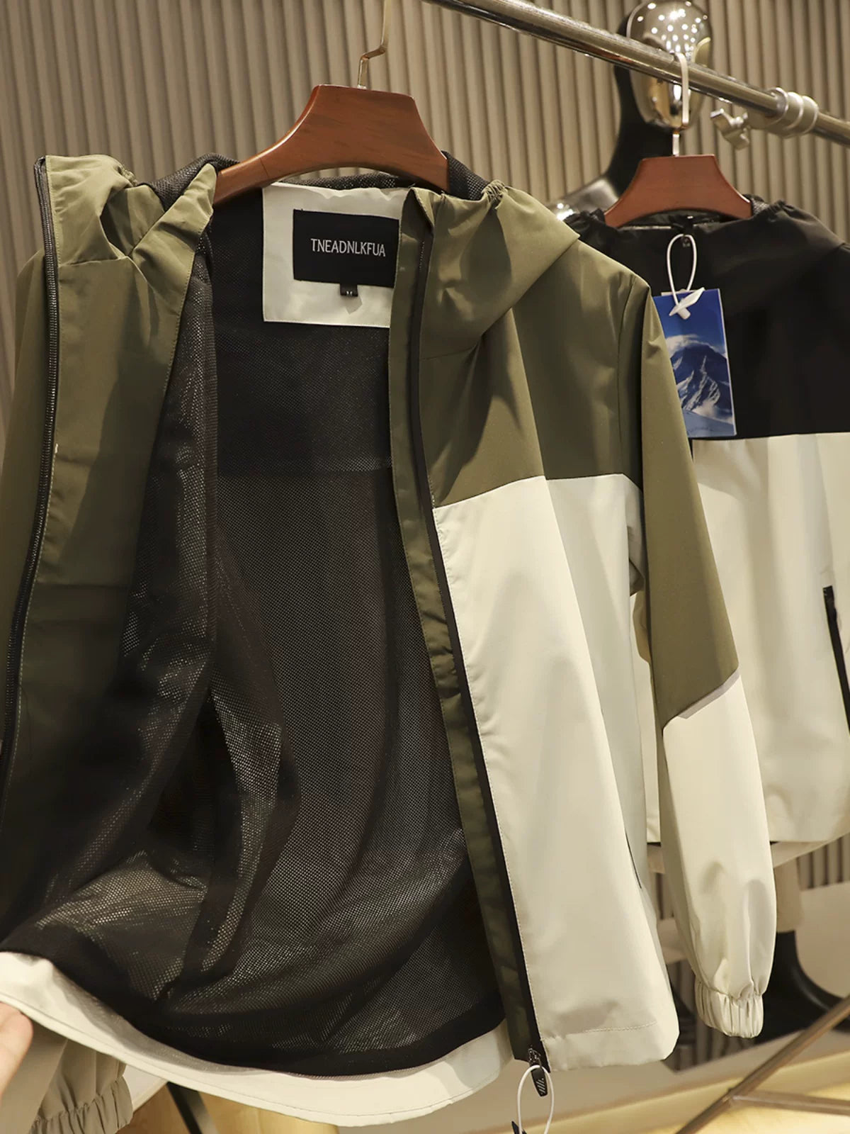 Product Image Alt Text