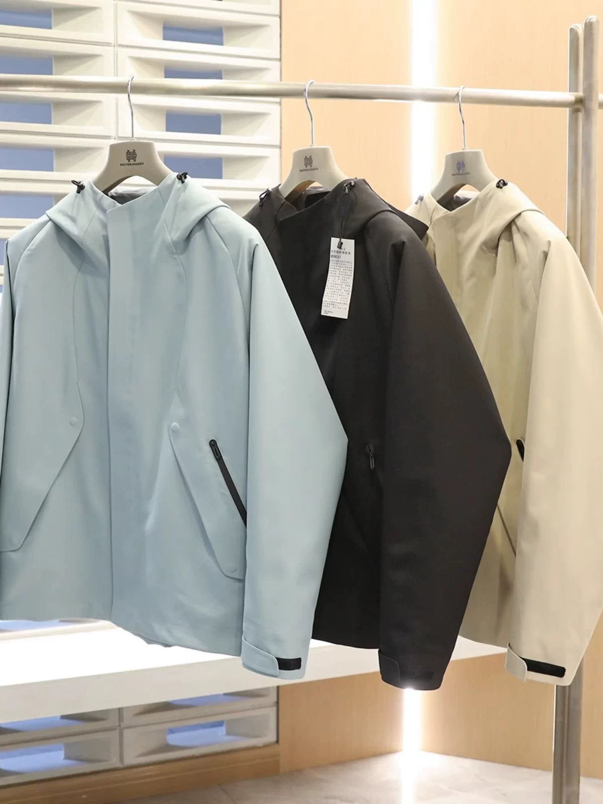 Product Image Alt Text