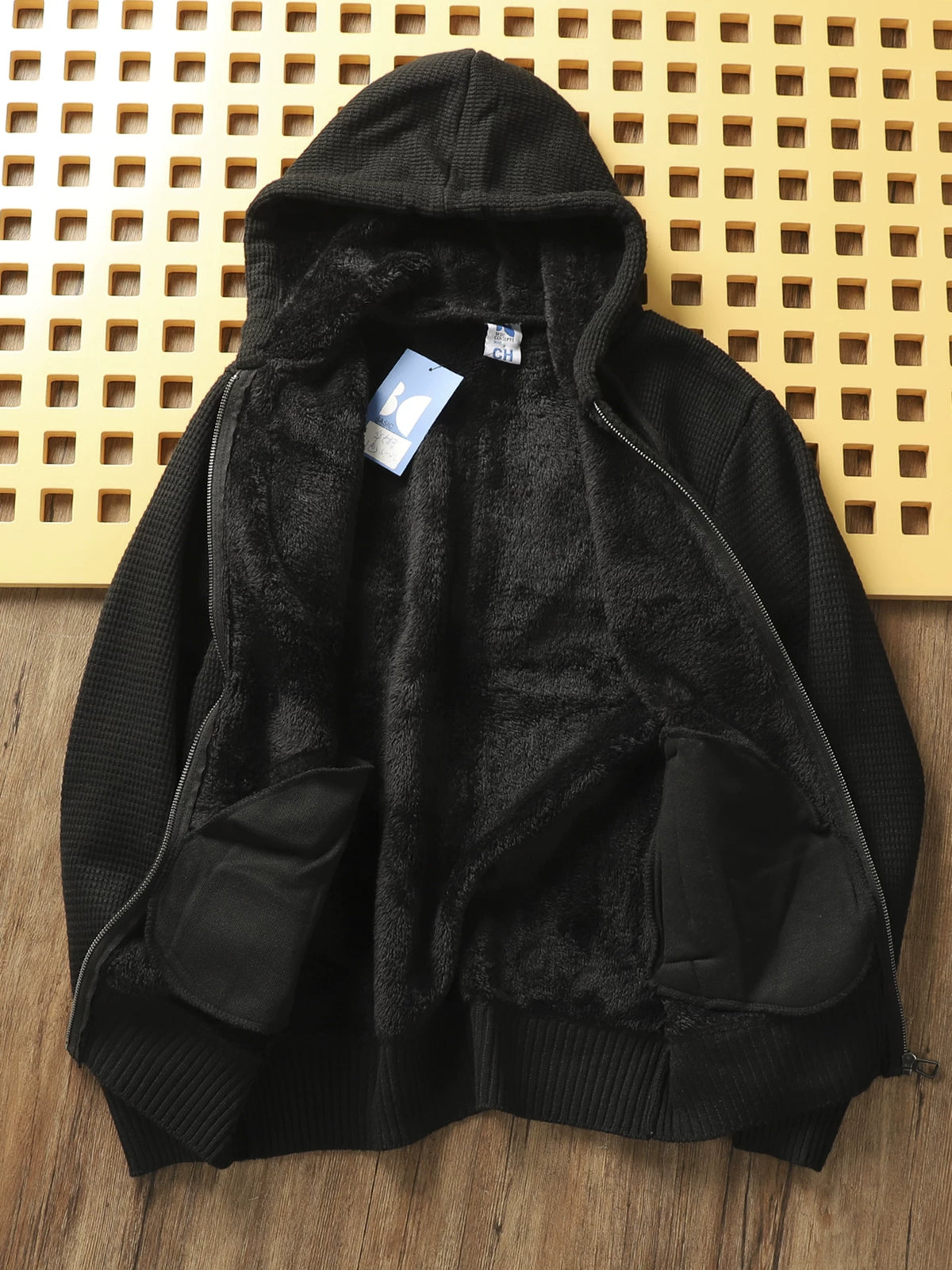 Product Image Alt Text