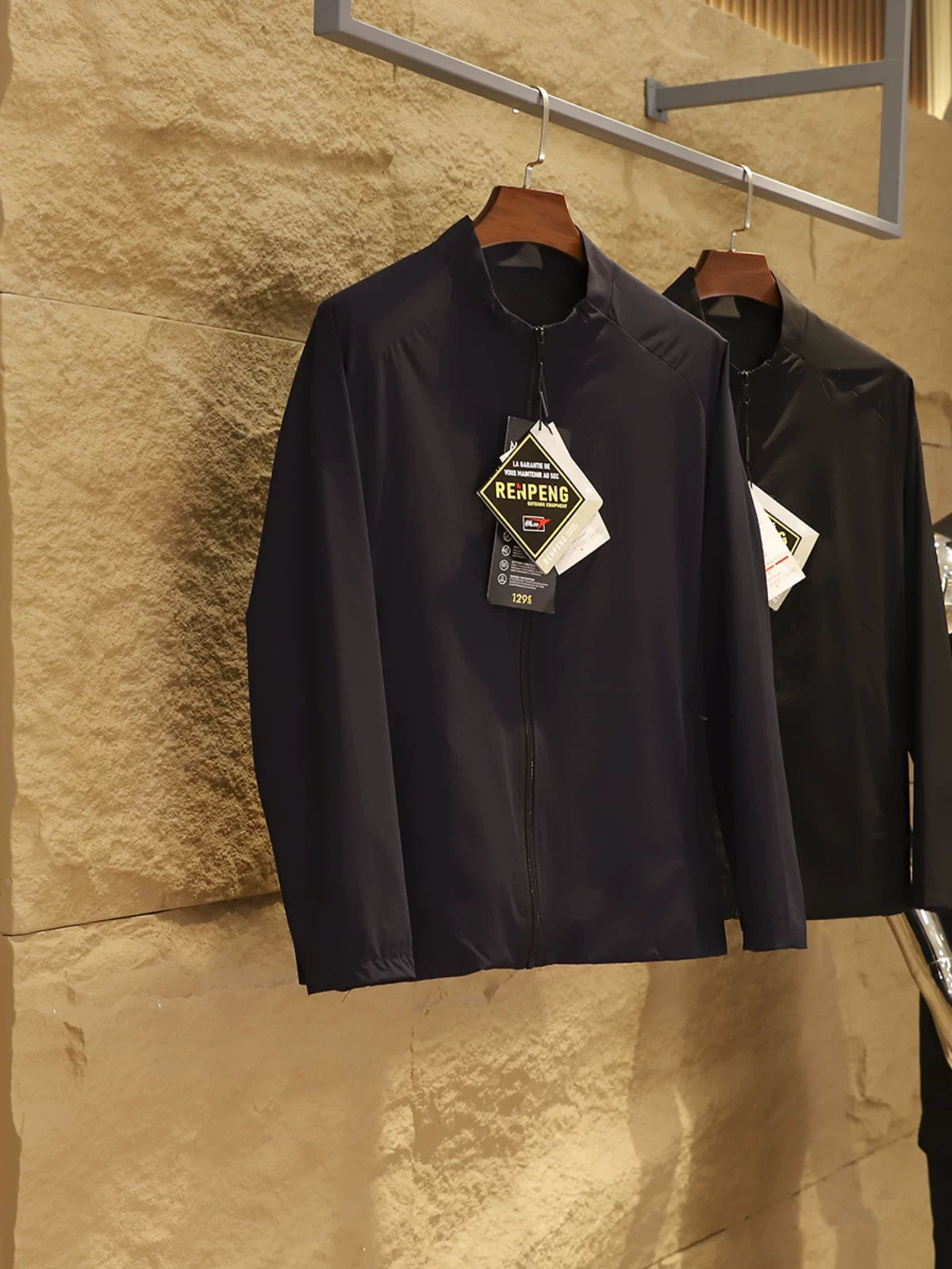 Product Image Alt Text