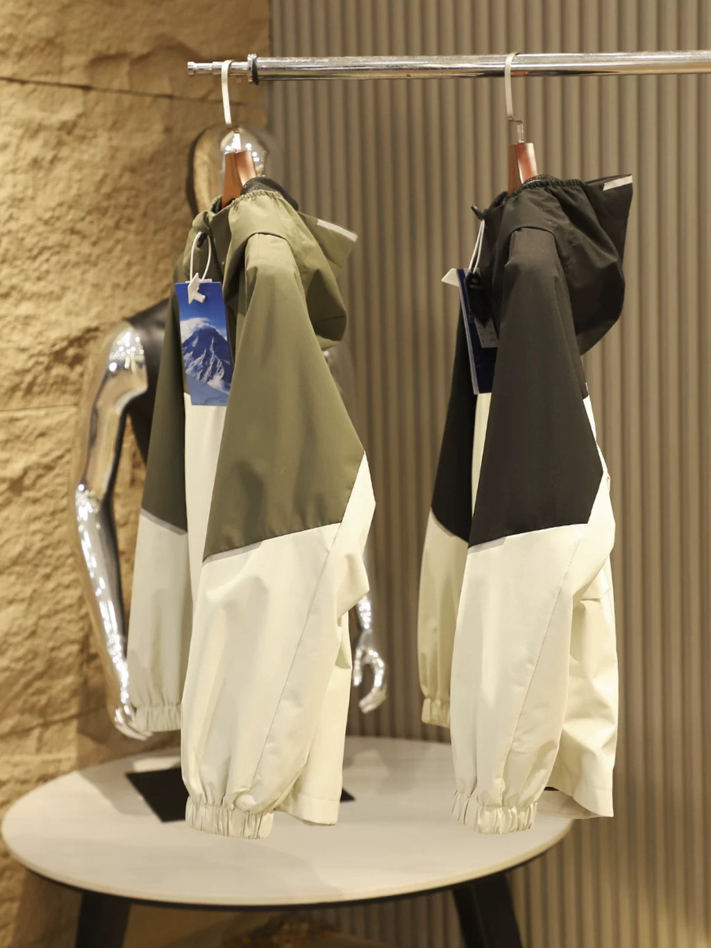 Product Image Alt Text