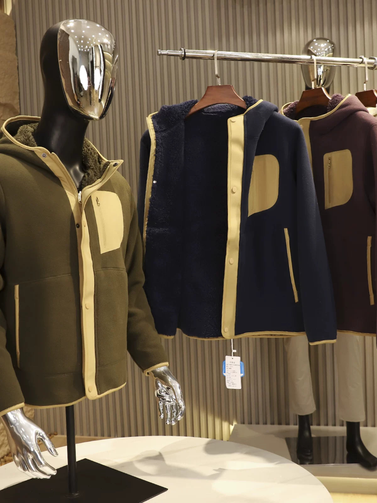 Product Image Alt Text