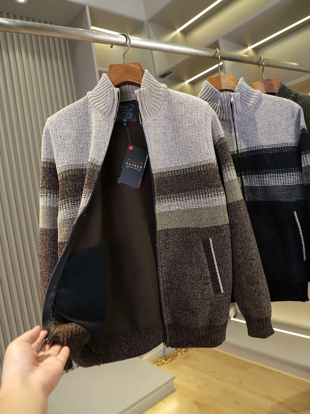 Product Image Alt Text