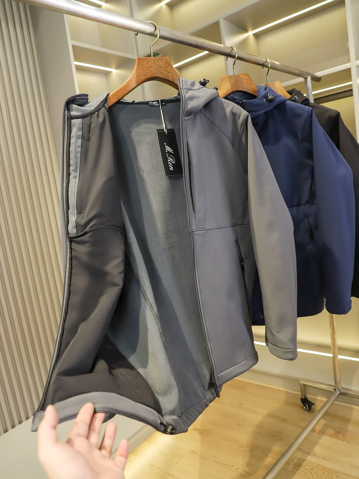 Product Image Alt Text