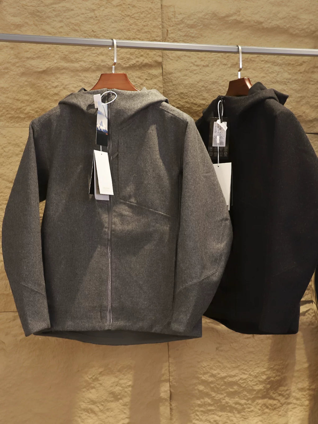 Product Image Alt Text