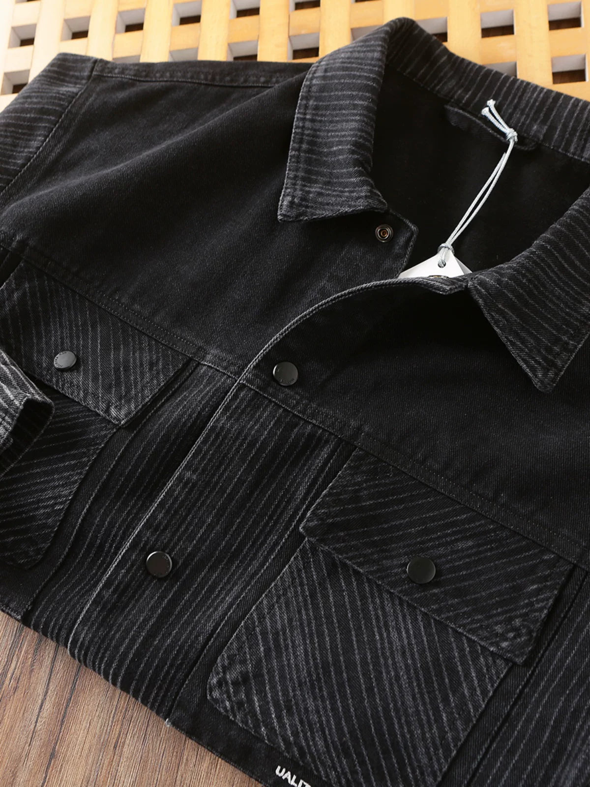 Product Image Alt Text