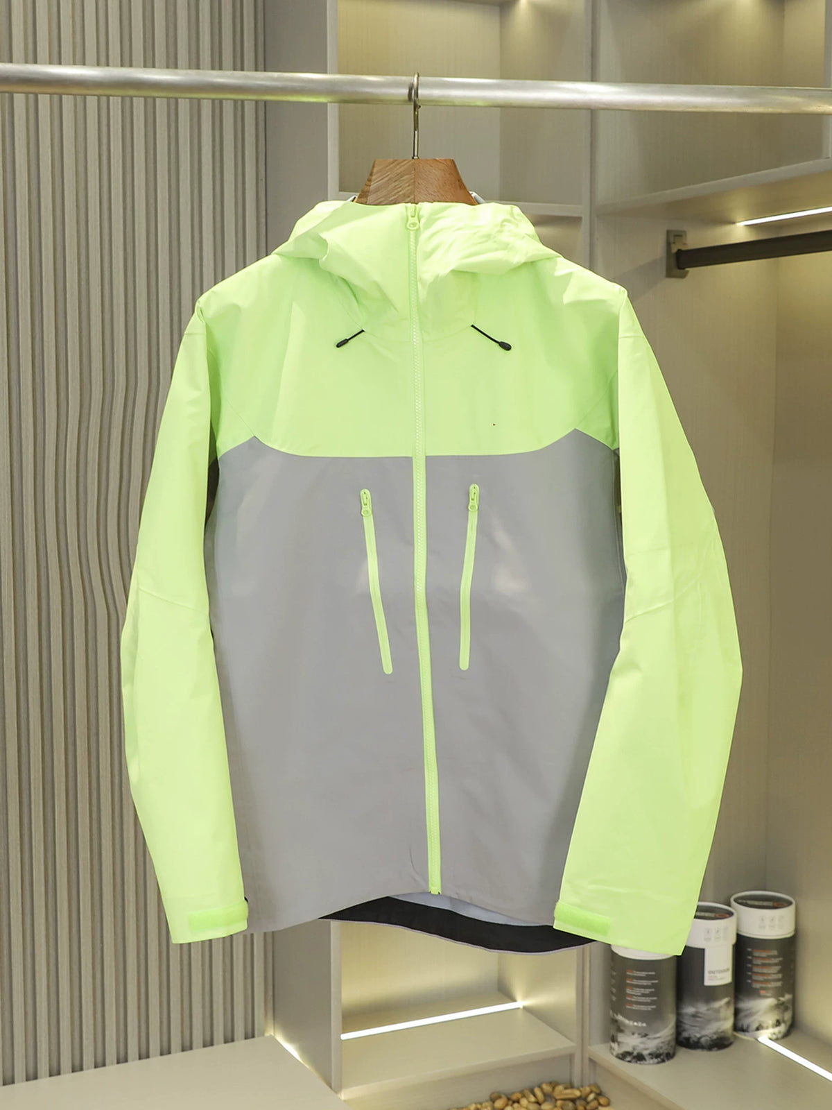 Product Image Alt Text