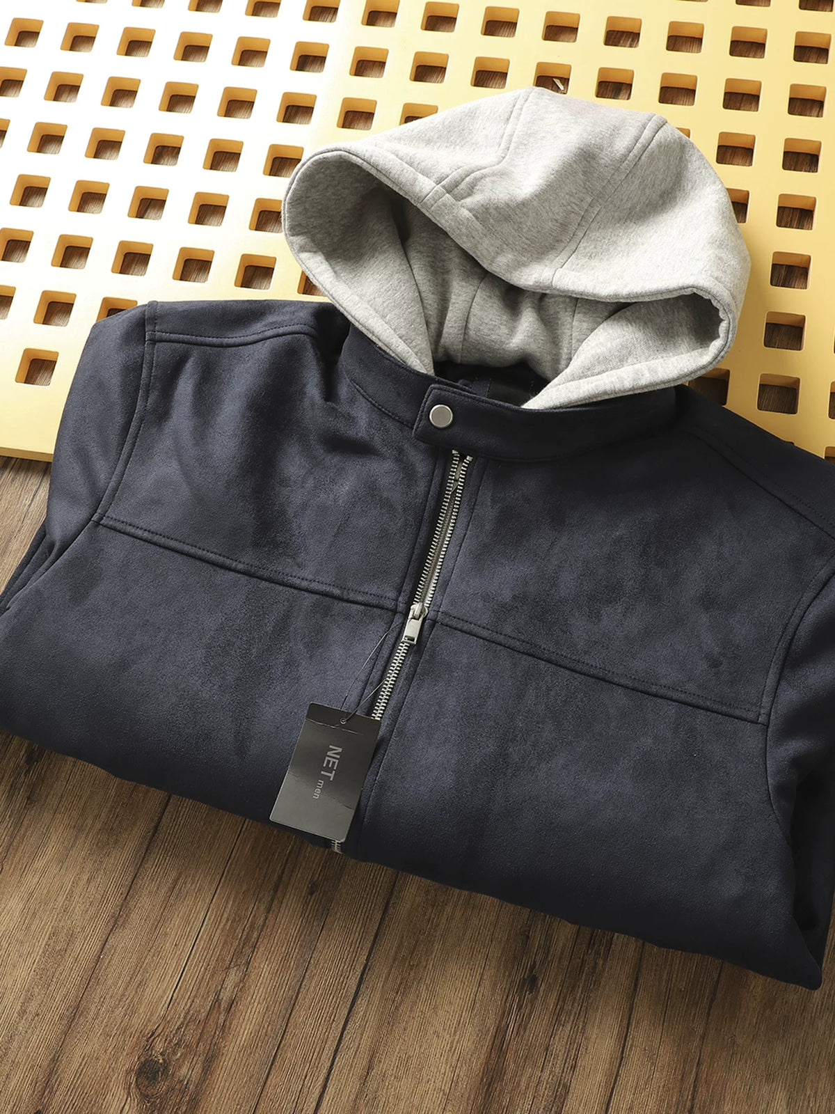 Product Image Alt Text