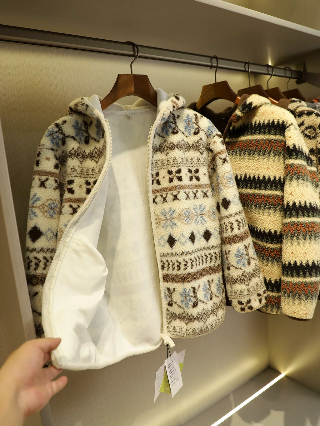 Product Image Alt Text