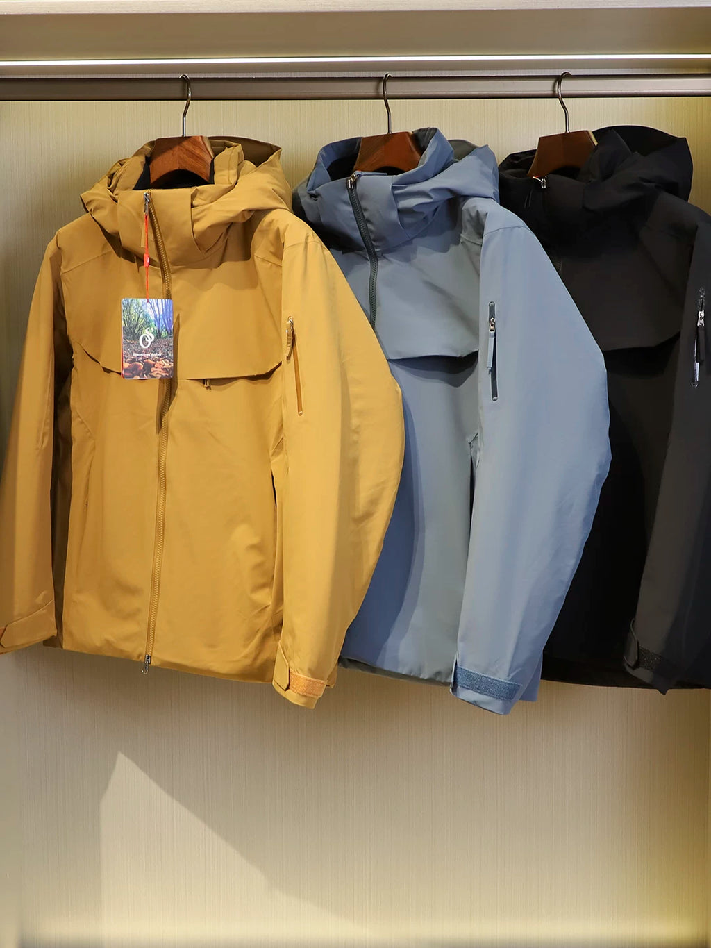 Product Image Alt Text