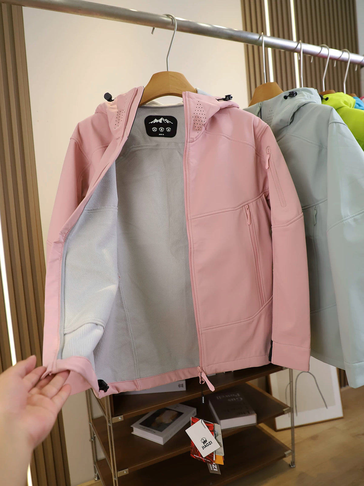 Product Image Alt Text
