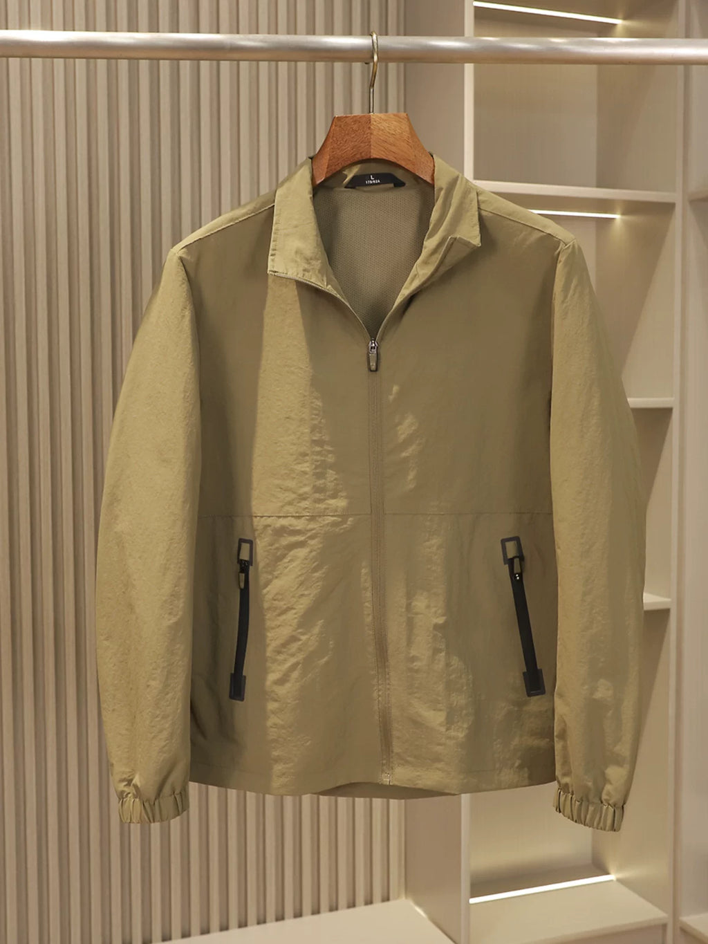 Product Image Alt Text