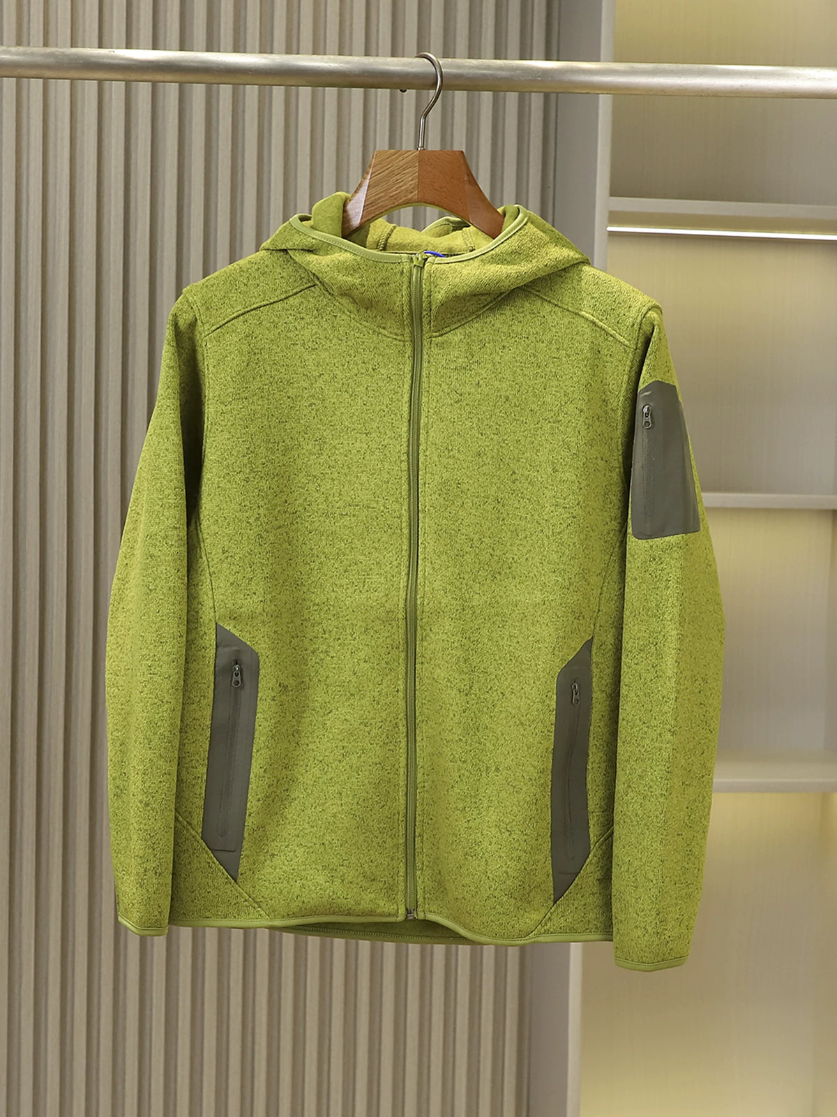 Product Image Alt Text