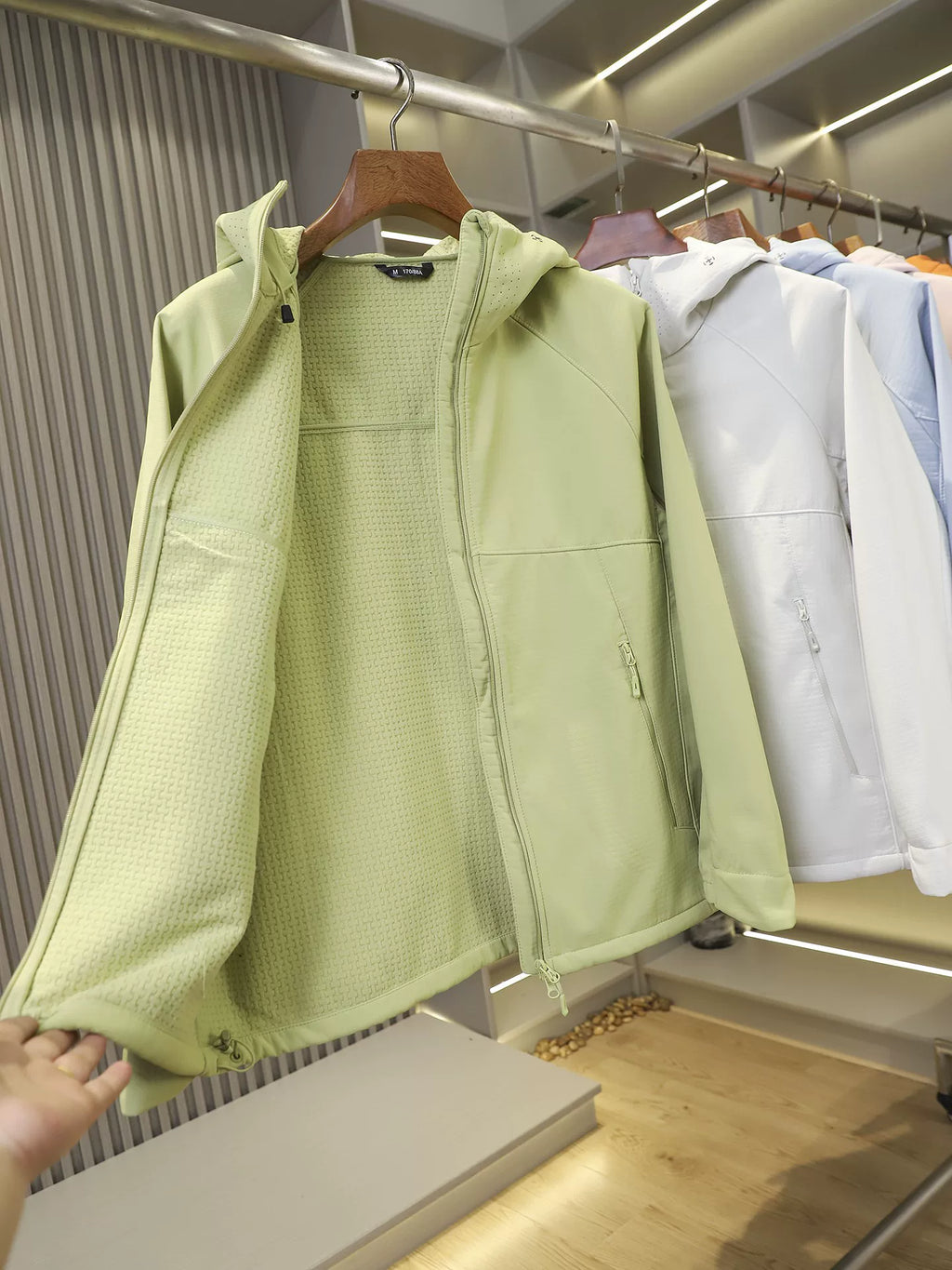 Product Image Alt Text