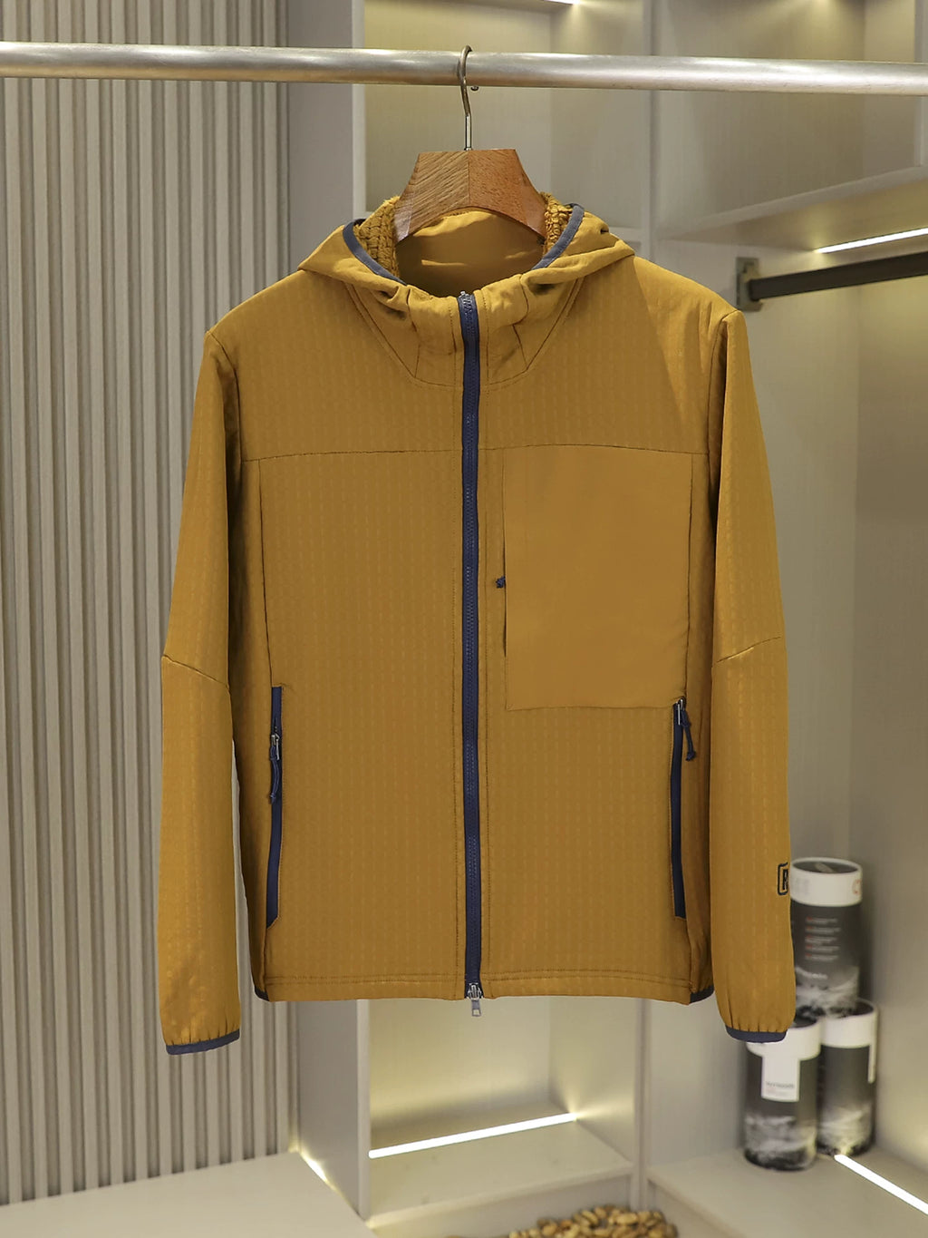 Product Image Alt Text