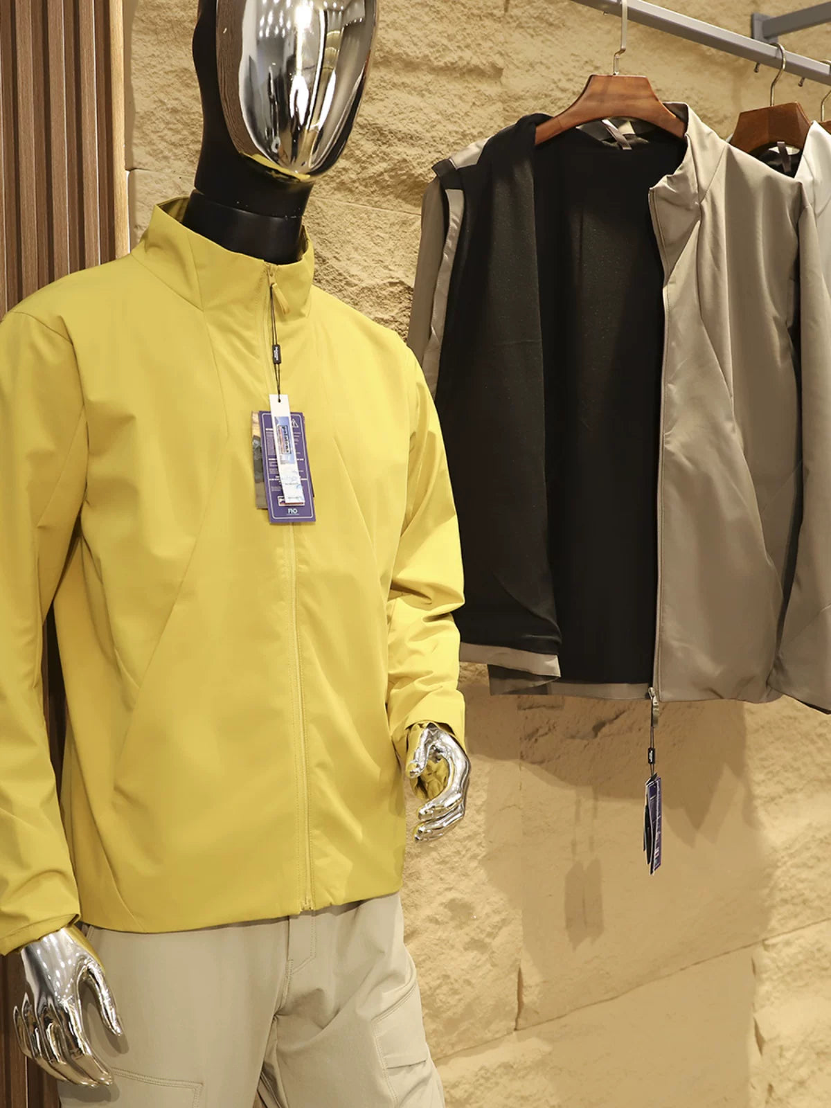 Product Image Alt Text