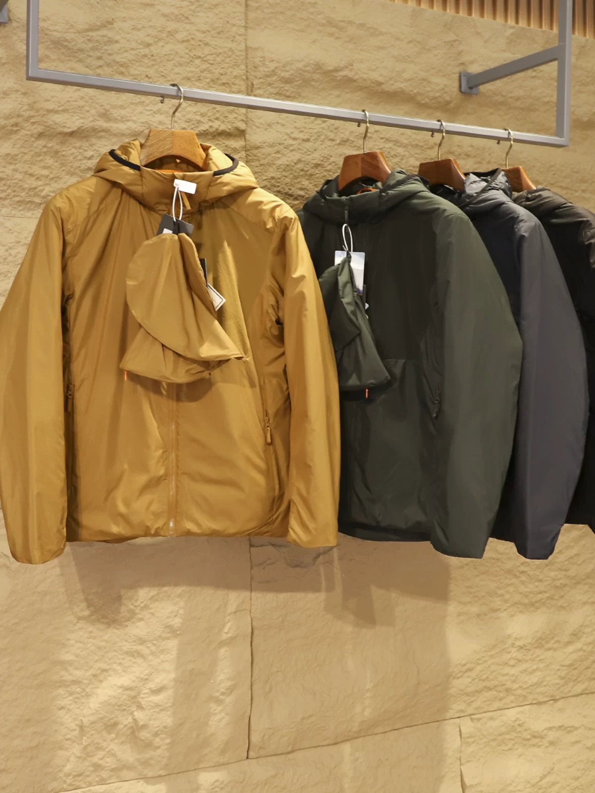 Product Image Alt Text