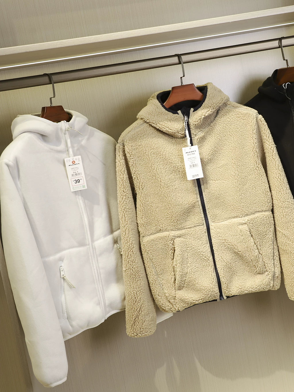 Product Image Alt Text