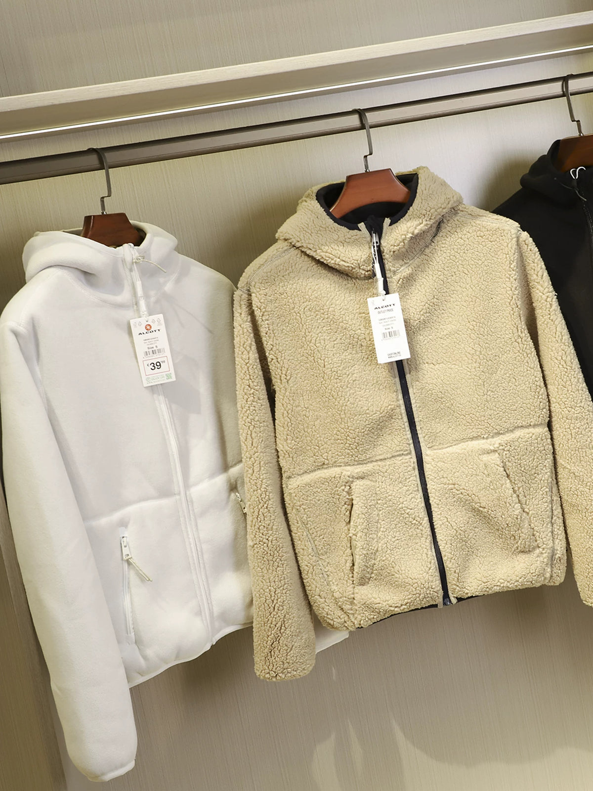 Product Image Alt Text