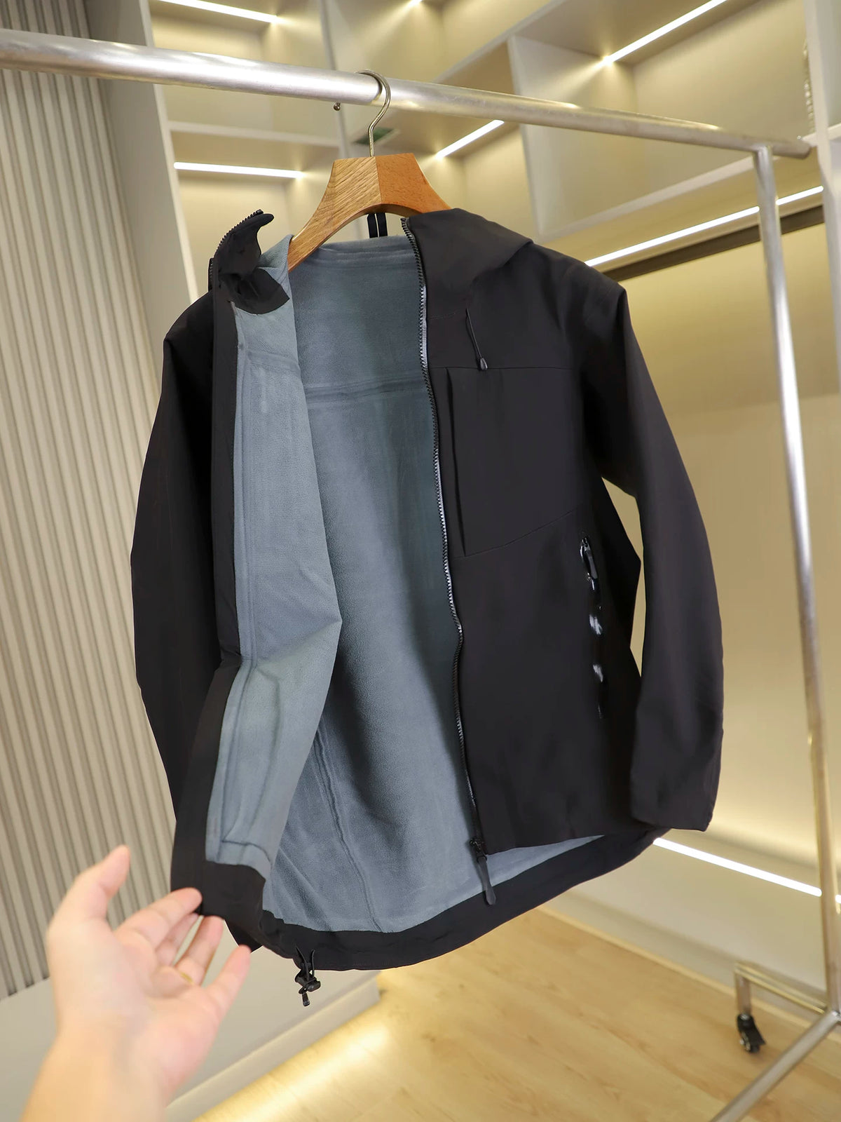 Product Image Alt Text