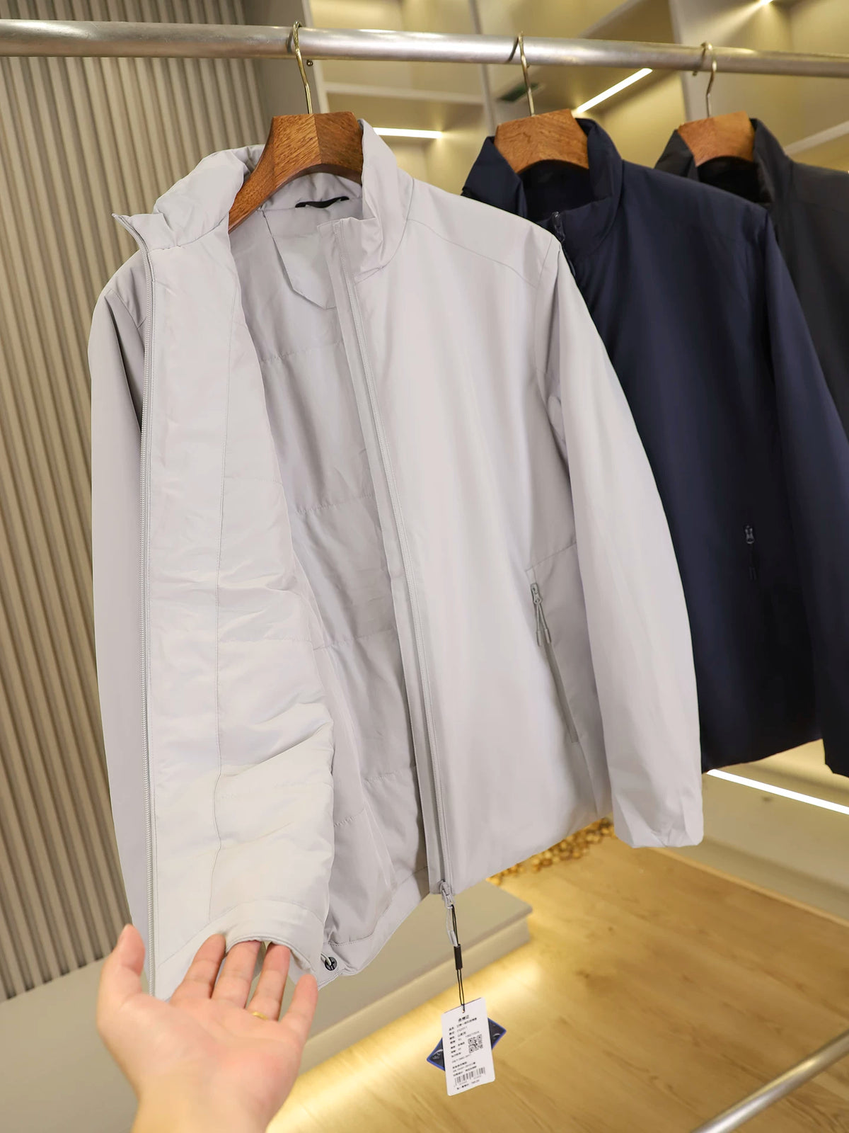 Product Image Alt Text