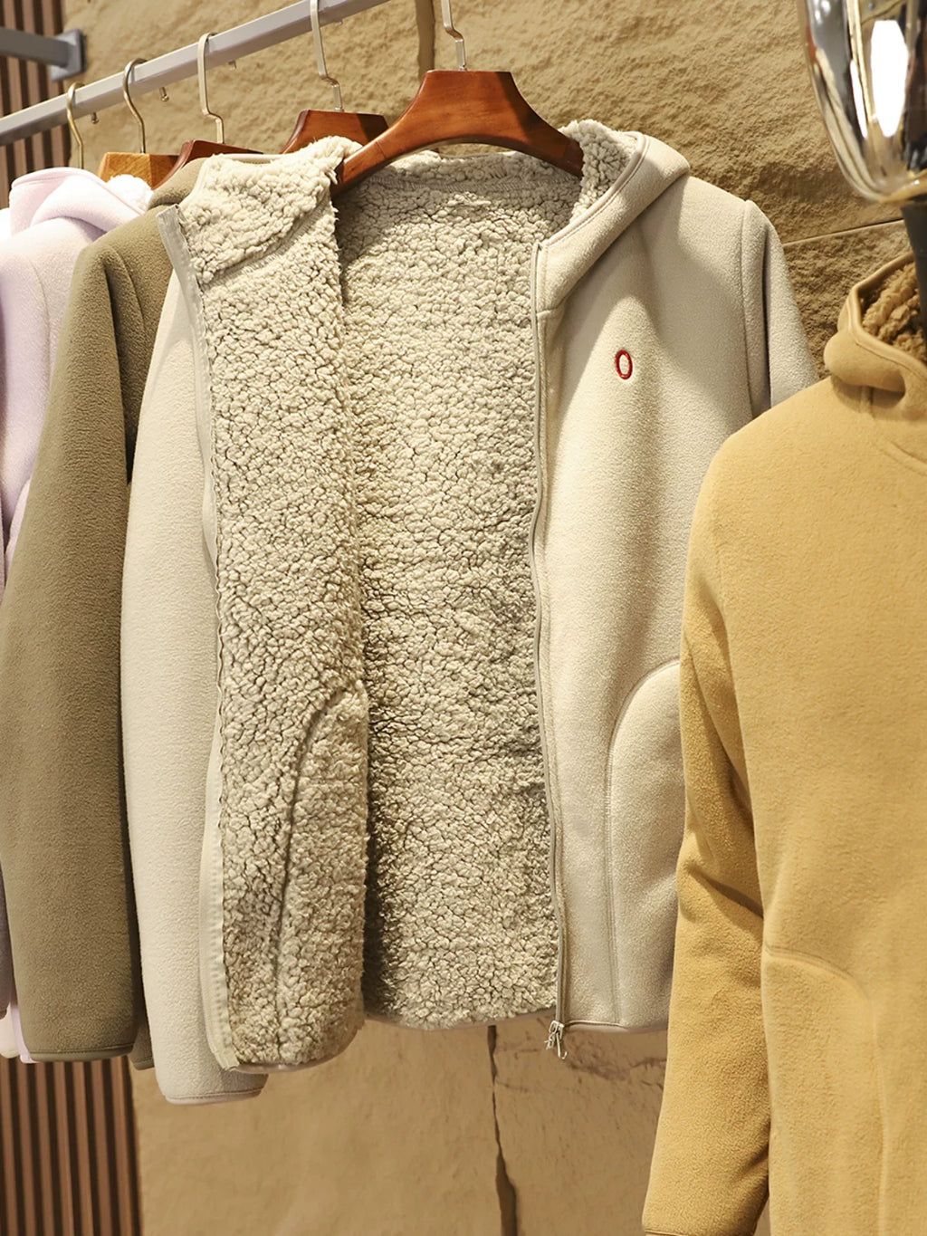 Product Image Alt Text