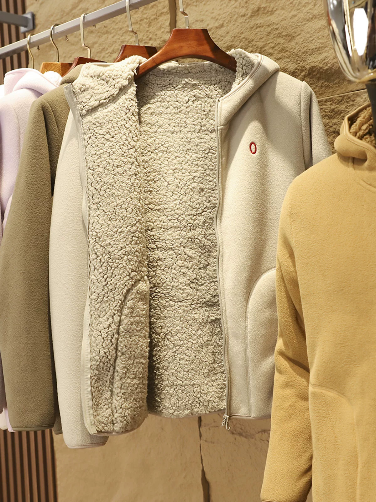 Product Image Alt Text
