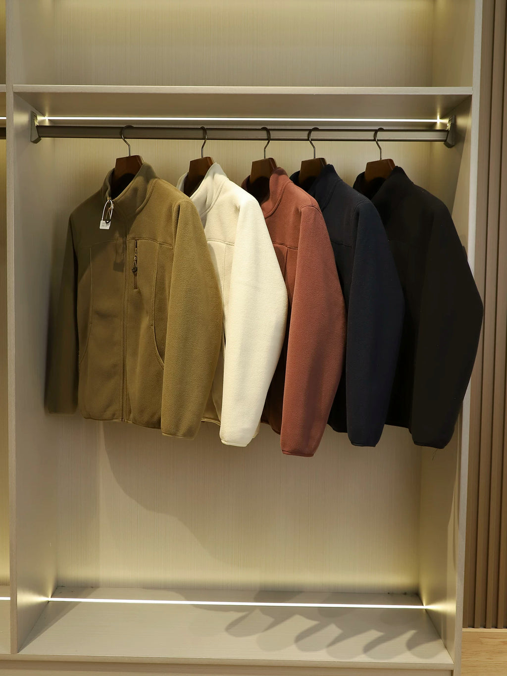 Product Image Alt Text