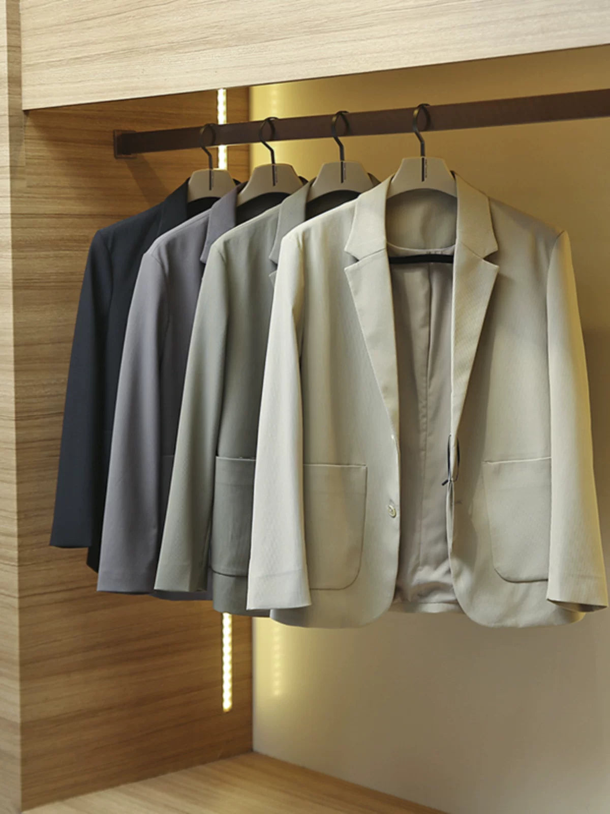 Product Image Alt Text