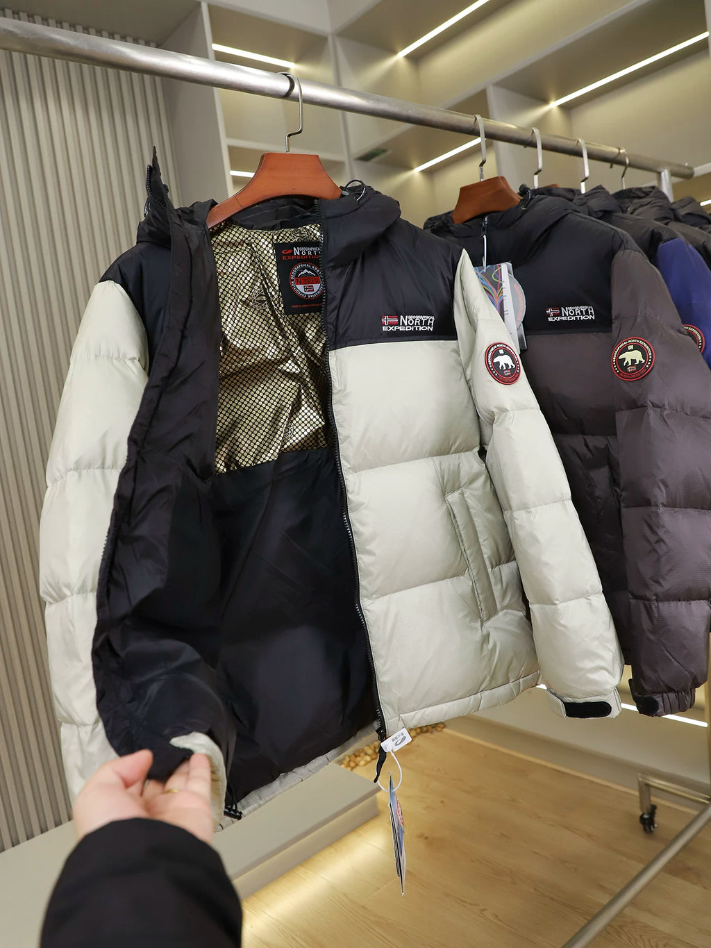 Product Image Alt Text