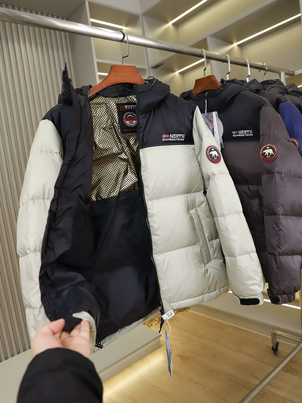 Product Image Alt Text