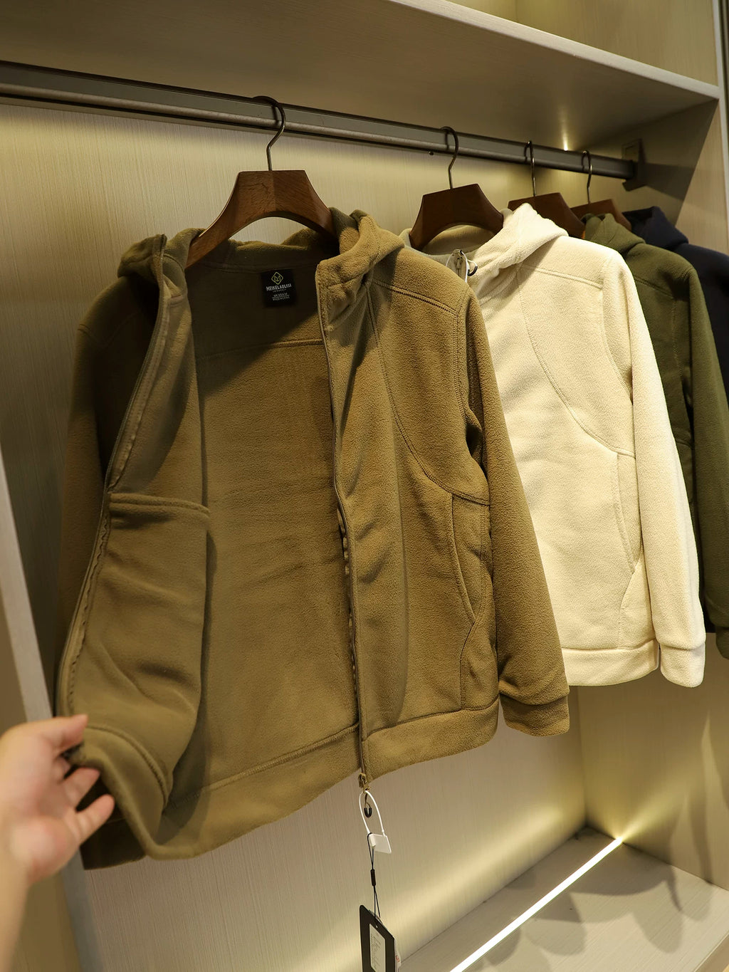 Product Image Alt Text